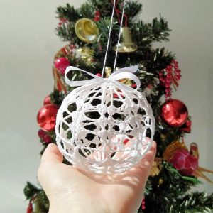 These amazing Christmas bauble set are made from natural thread, then blocked for to stand in a ball shape. You can see through their lacy design because there is no filling inside. White Christmas balls ornaments look great on Christmas tree or just in decorative plate on the table. Also Christmas baubles can make amazing Christmas gift for beloved person.