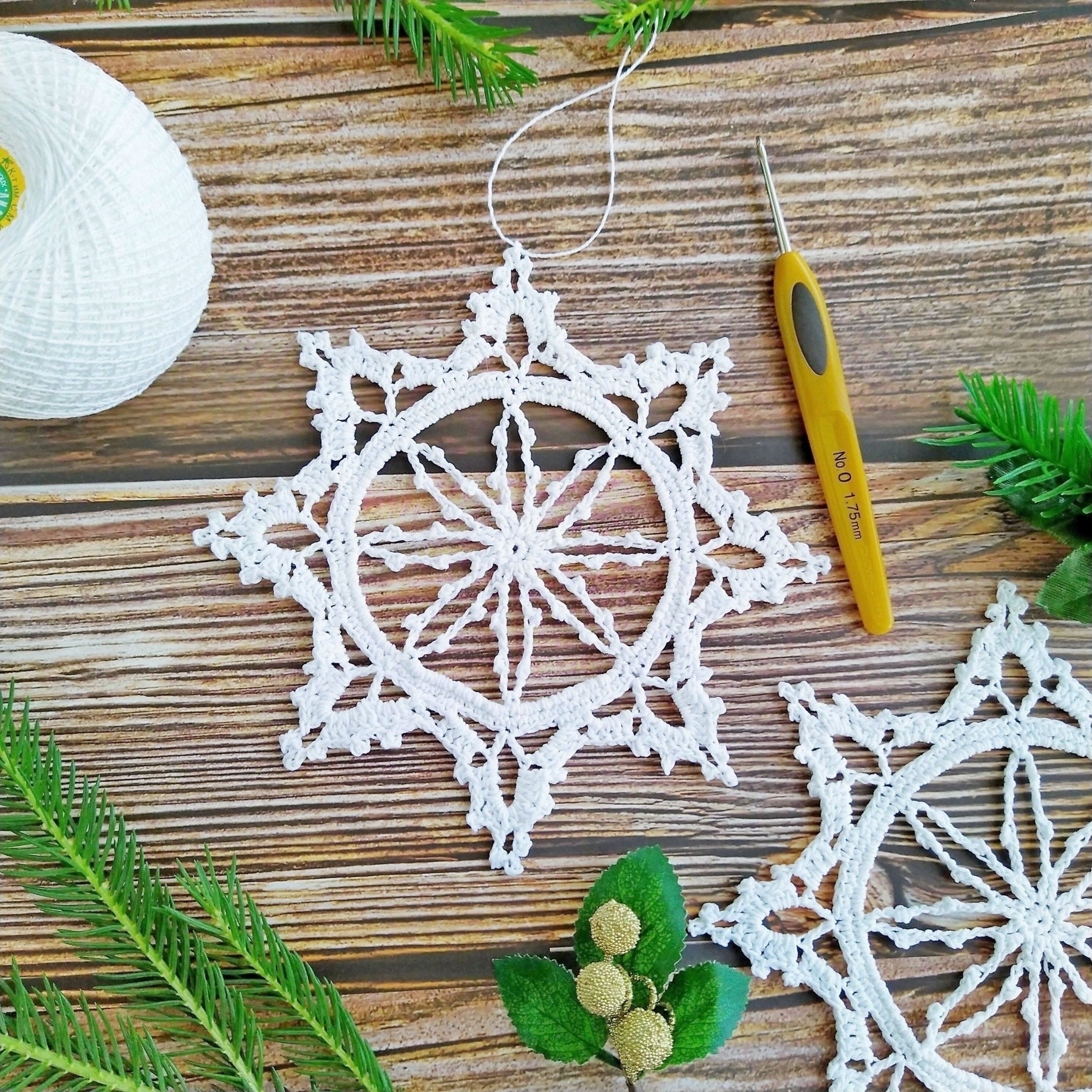 Decorazioni natalizie: fiocchi di neve - fatto a mano - uncinetto - crochet