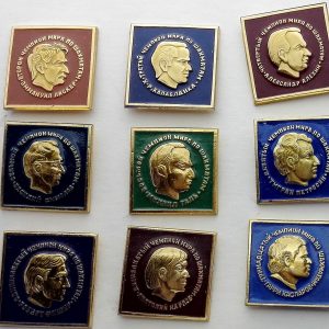 Vintage Soviet Chess Badges. World Chess Champions 13 badges