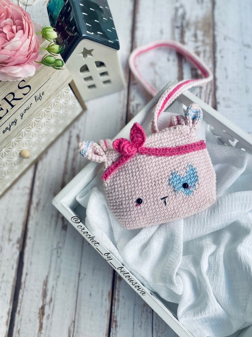 Cute Rabbit Women's Wallet Yarn Crochet Strawberry Girl Coin Purse Handmade  Drawstring Bags Card Holder Girlfriend Gift - AliExpress