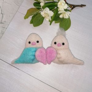 needle felted bird brooch