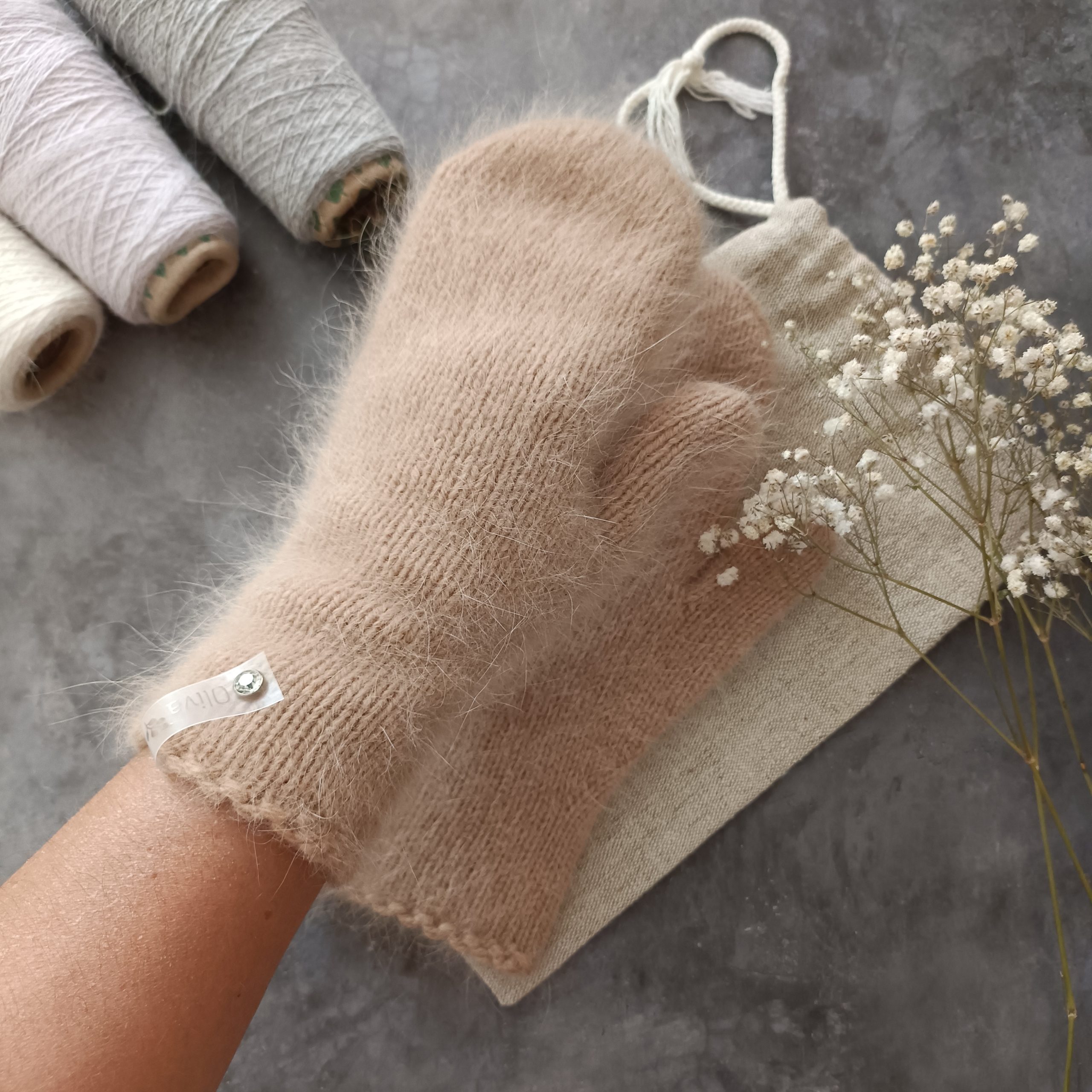 Women's wool fingerless gloves - Crealandia