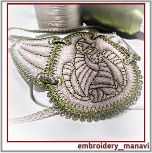 InthehoopmachineembroiderydesignnecklaceEnamoredcats