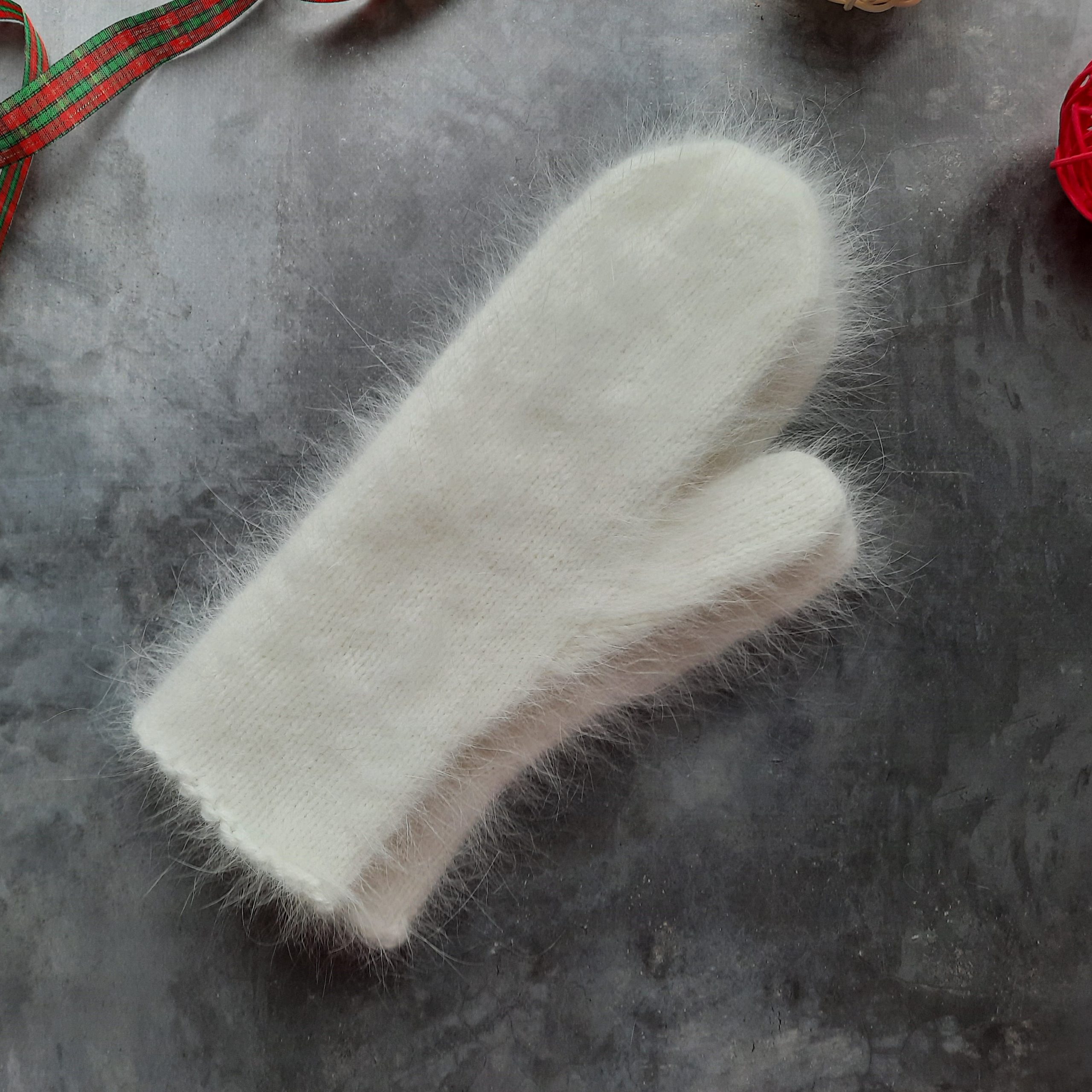 fluffy mittens 1 scaled