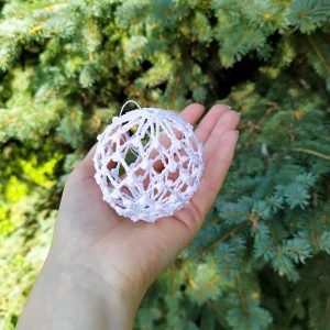 Crochet xmas ball patterns 2 designs includes detailed instructions with pictures of each step for additional help. Directions for starching the ornaments are also included. The tutorial contains US and UK crochet terms.