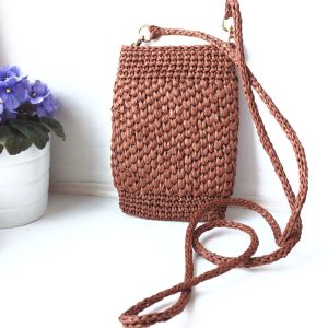 small raffia crossbody