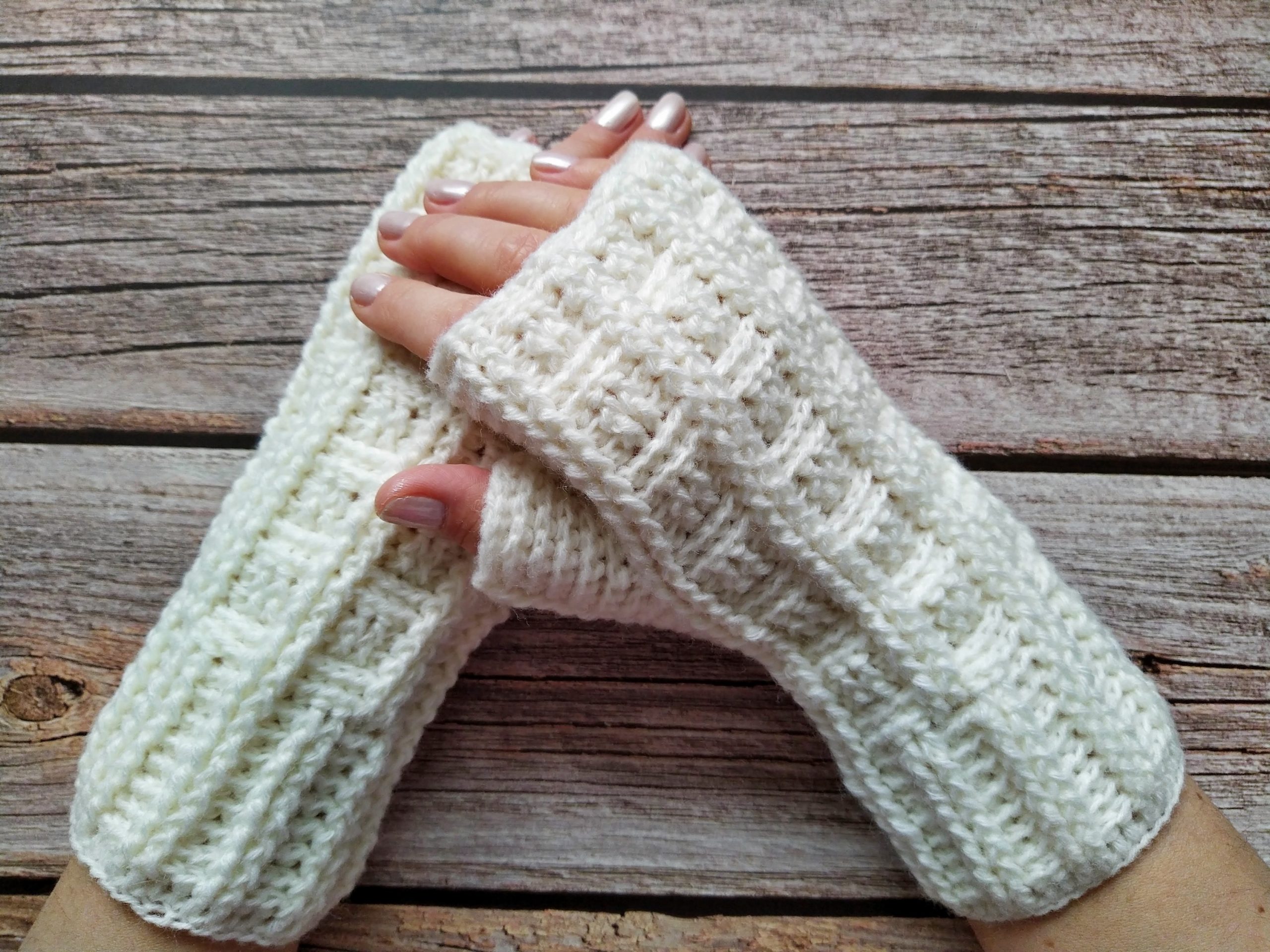 Handmade Womens Wool Fingerless Gloves Stock Photo - Image of