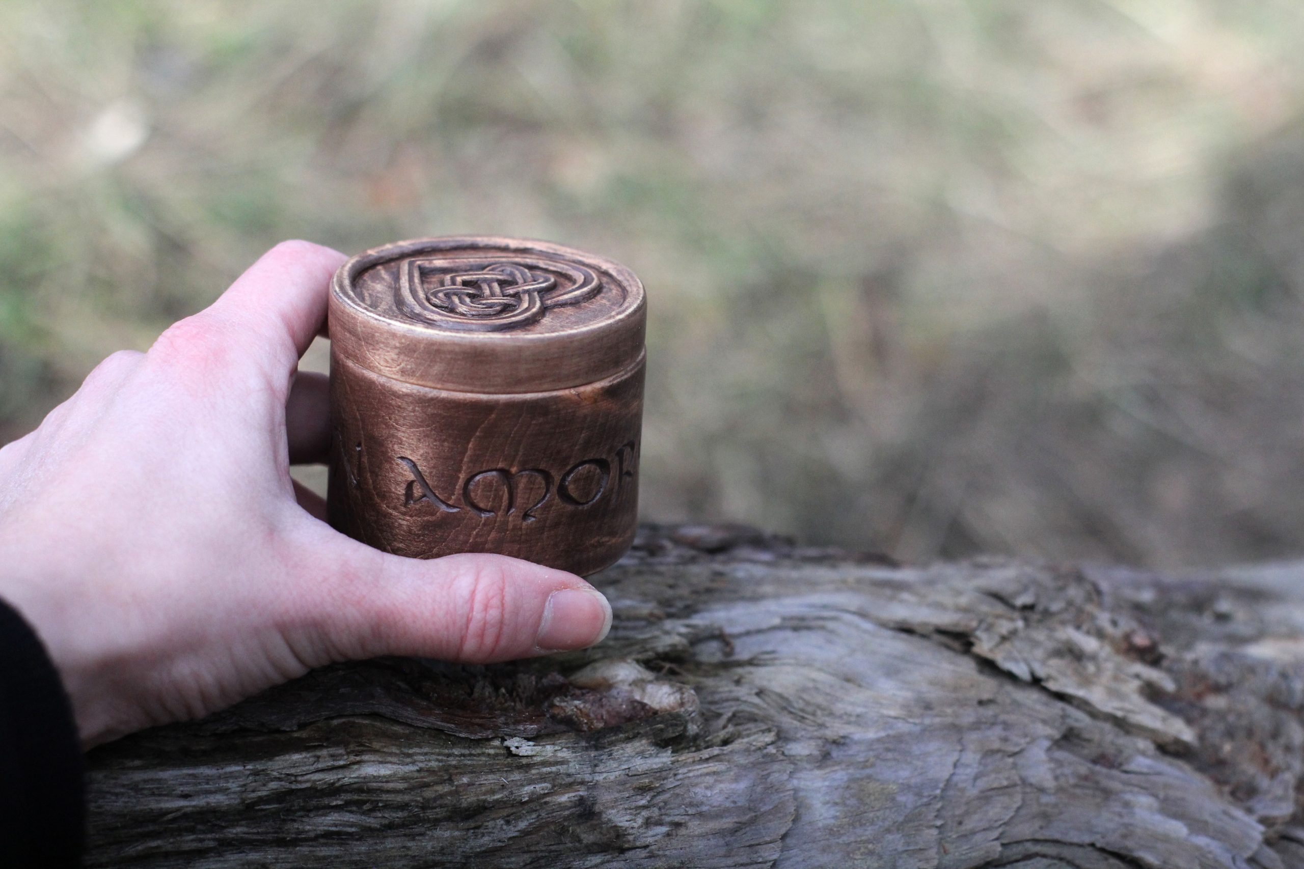 celtic urn