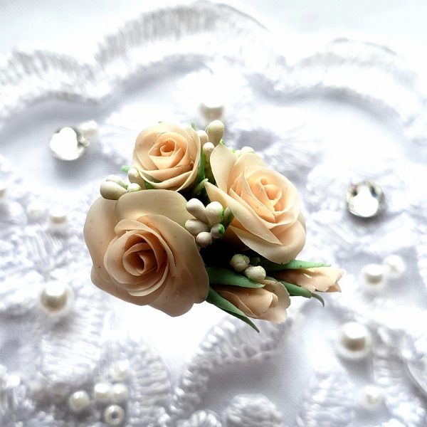 Handmade jewelry with miniature roses.Can be as an addition to wedding accessories.
