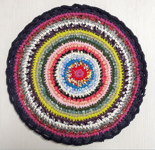 Russian Handmade Round Rag Rug. Country style. Rustic decor