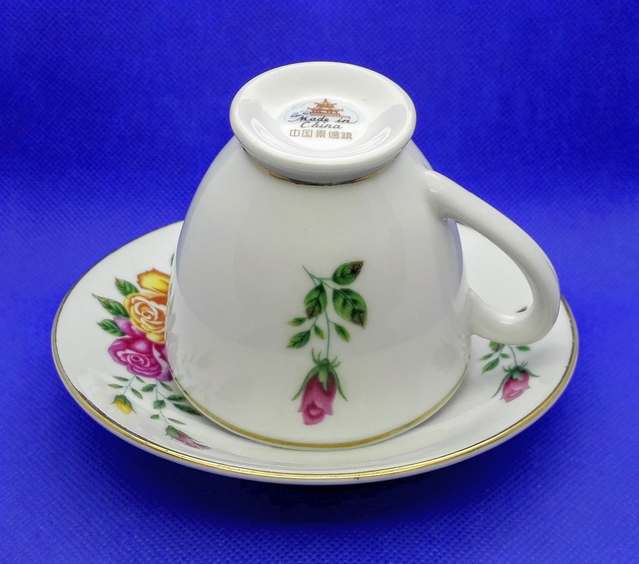 Vintage Porcelain Set (5 shops pcs)