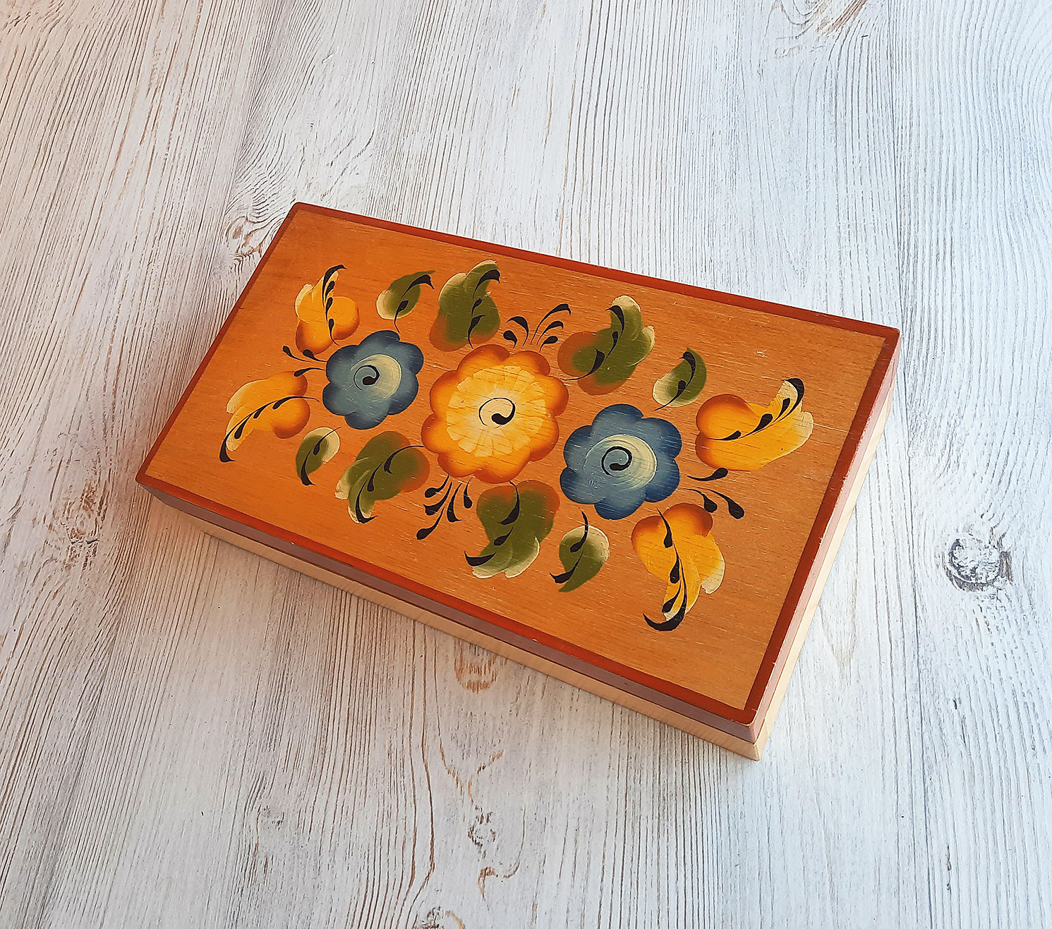 Wooden jewelry box vintage - folk art floral painted old box wood -  Crealandia