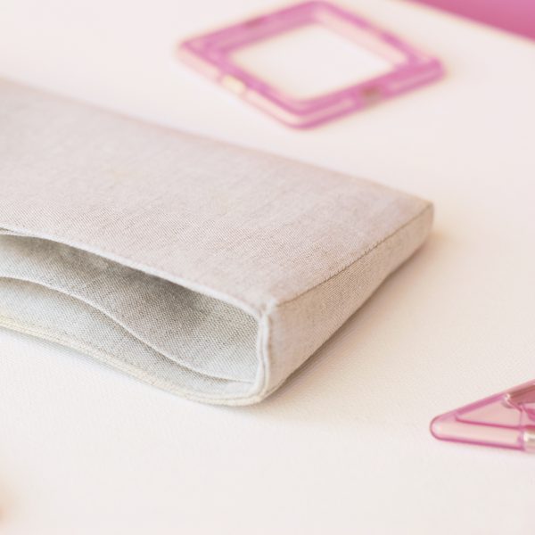 Kelly Cut linen purse insert