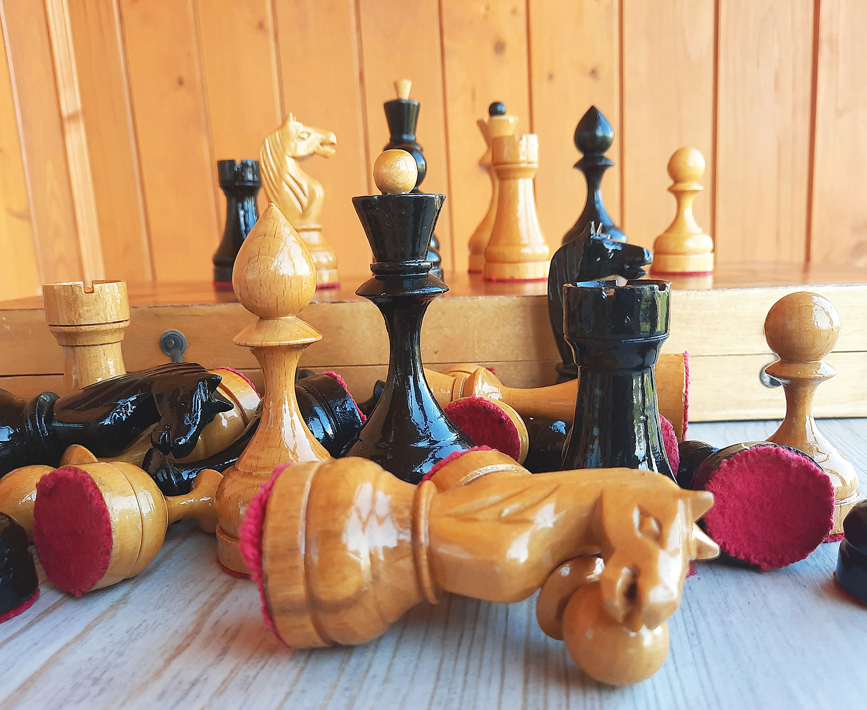 1950s old chess set USSR wooden vintage chess board 29x29cm - Shop Chess24  Board Games & Toys - Pinkoi