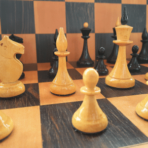 Soviet wooden chess pieces vintage – 1970s model Mordovian style chessmen
