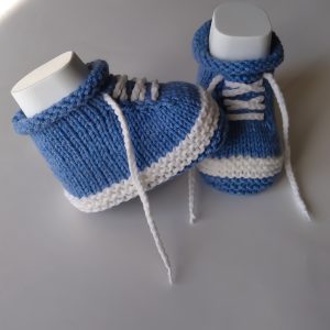 Booties- sneakers for a newborn from 0 to 3 months.