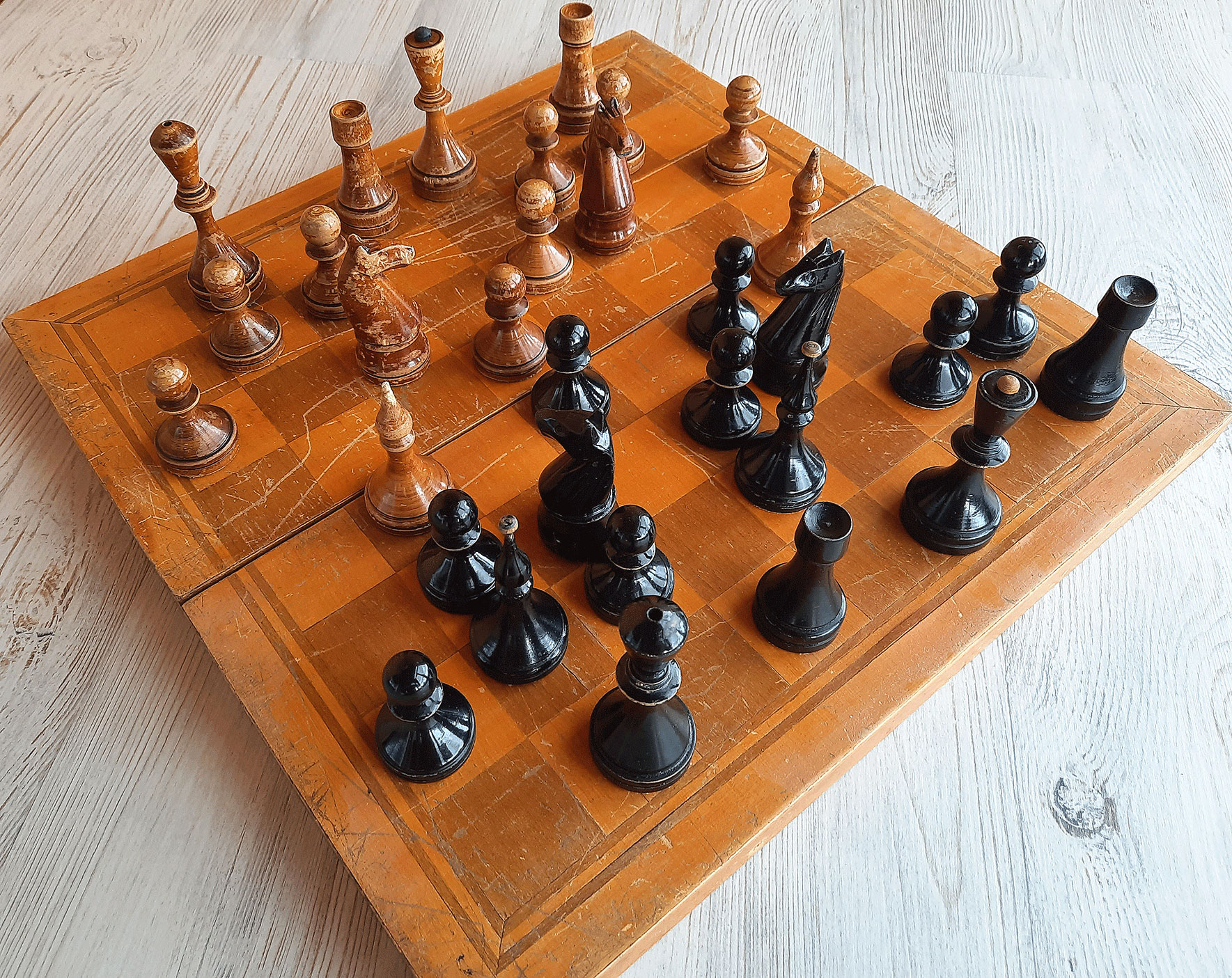 Old wooden Soviet chess Baku - 1963 vintage tournament chess set USSR -  Crealandia