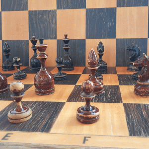 Antique Russian small chess pieces 1950s – old wooden black maroon chessmen set