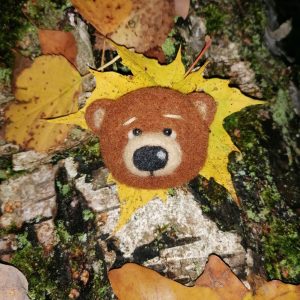 Handmade Marketplace 672 Brooch bear Felted animals Head copper Woodland pin