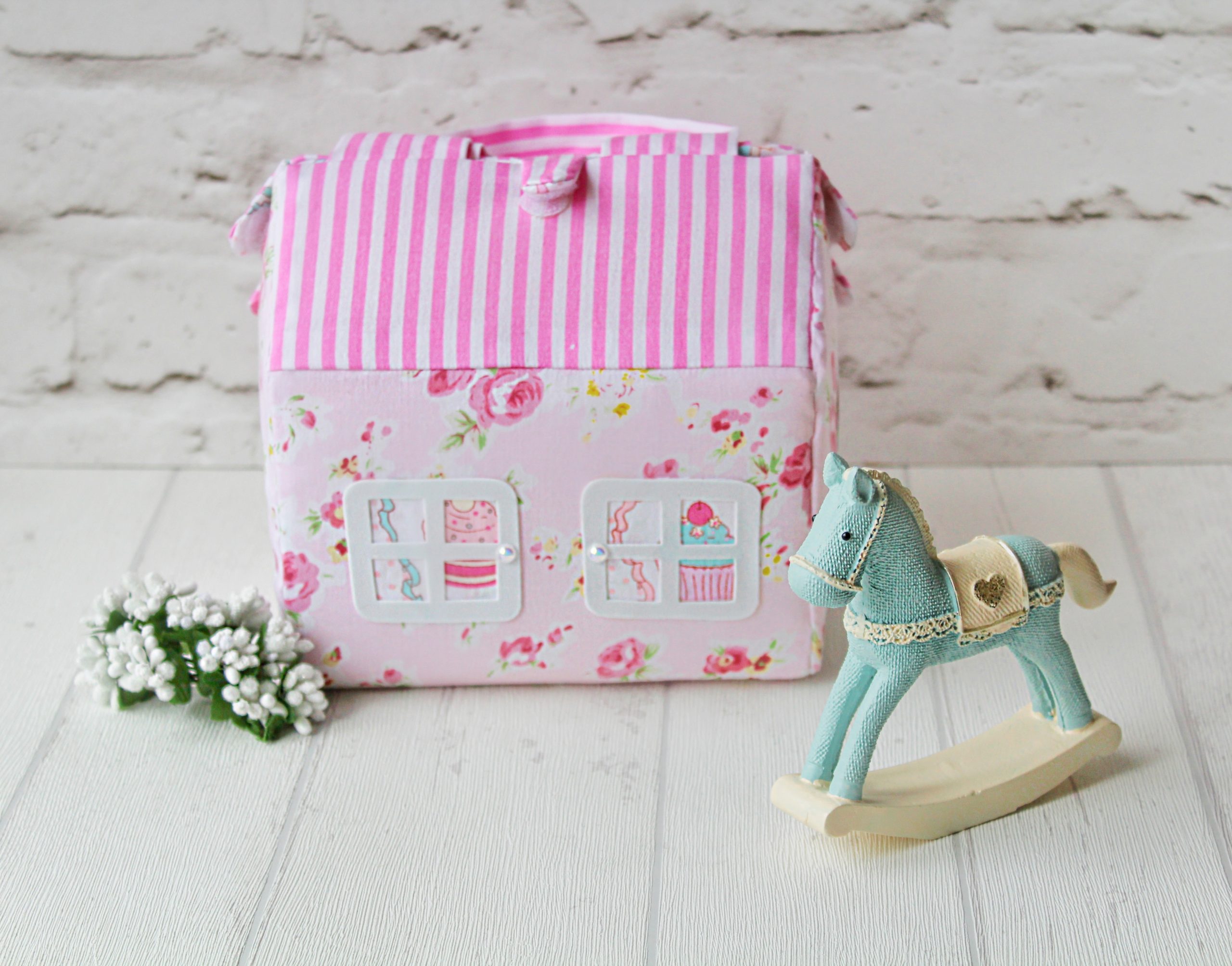 gift for kid fabric doll house bag