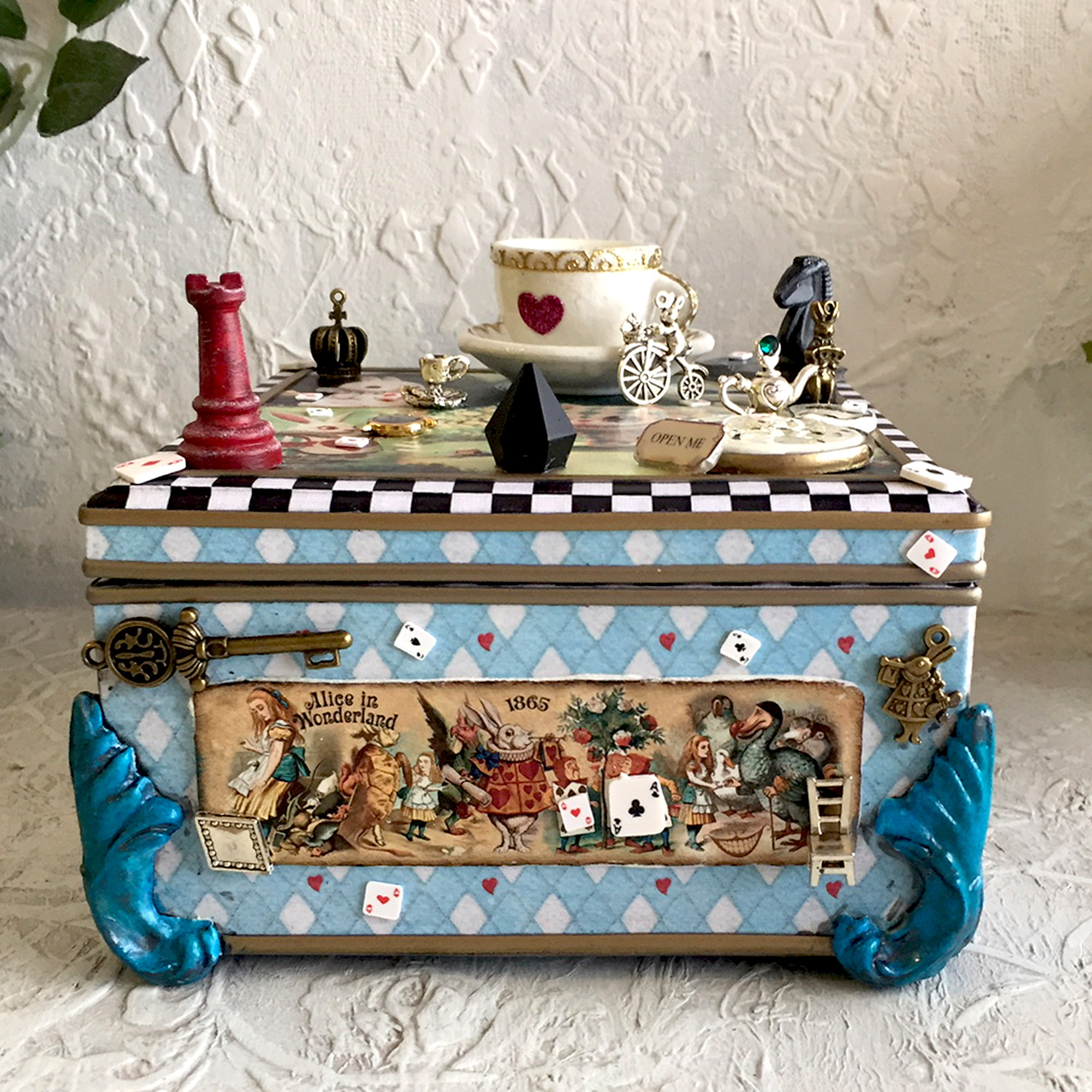 Alice in Wonderland Gifts, Decoupage Jewelry Box, Birthday Present