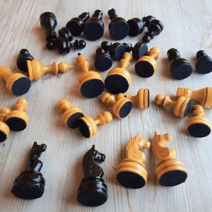 Soviet tournament chessmen – big weighted chess pieces