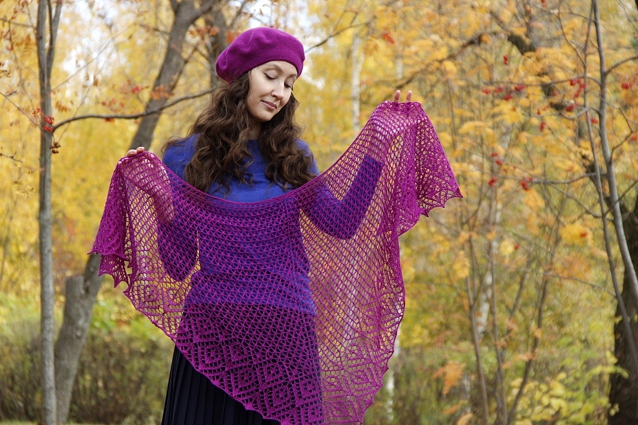 Triangle Shawl Knitting Pattern Simple Lace Shawl Design