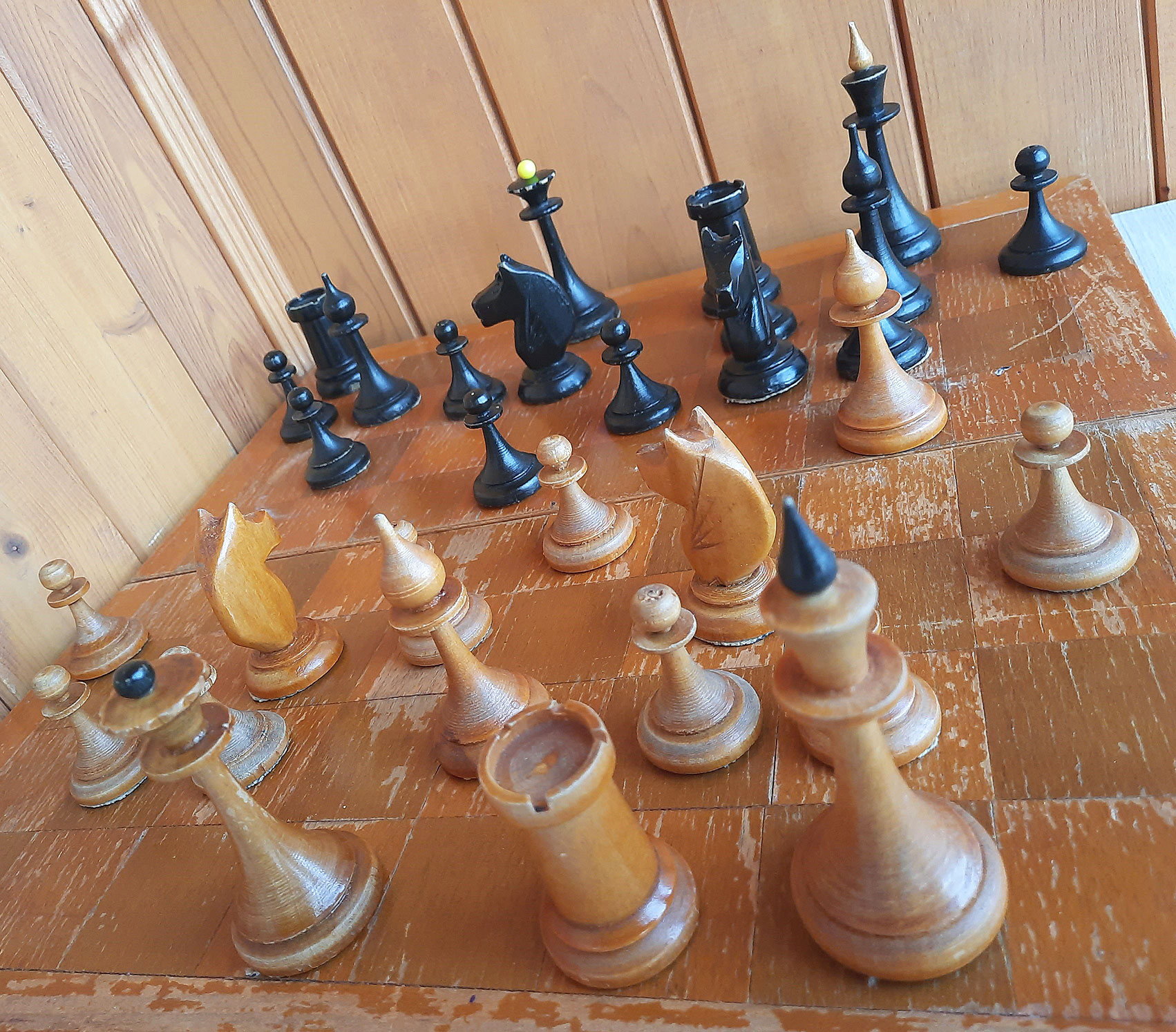 XADREZ MEMÓRIA: SOVIET CHESS SETS 6 - PEÇAS DE XADREZ SOVIÉTICAS 6