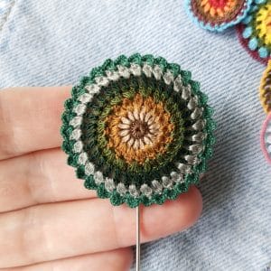 earths-warmth-mandala-brooch-micro-crochet-symbol-of-roots-2-3