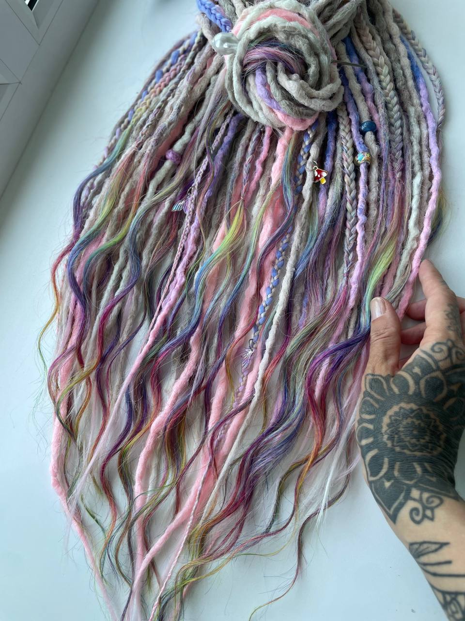 IN STOCK hooked dreads de brushable dreadlocks 2 IN STOCK hooked dreads de brushable dreadlocks - Image 2