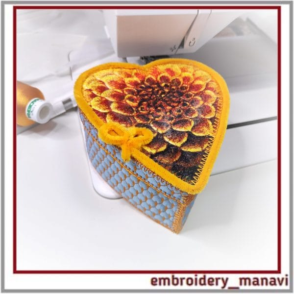 ITH heart box with dahlia photostitch lid and quilted sides. Machine embroidery design with tutorial. Instant download for handmade gift lovers.